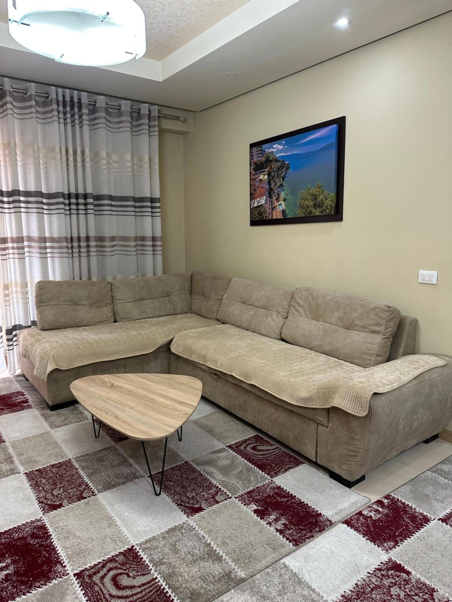 Kevin'S Apartment Delijorgj Тирана Экстерьер фото